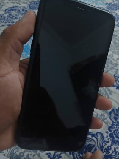 Apple iPhone XR