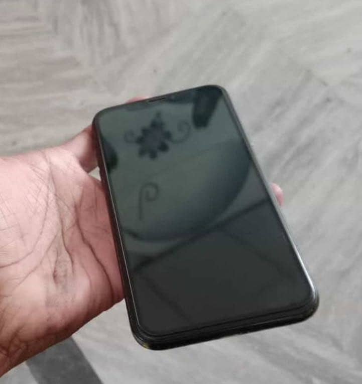 Apple iPhone X 2