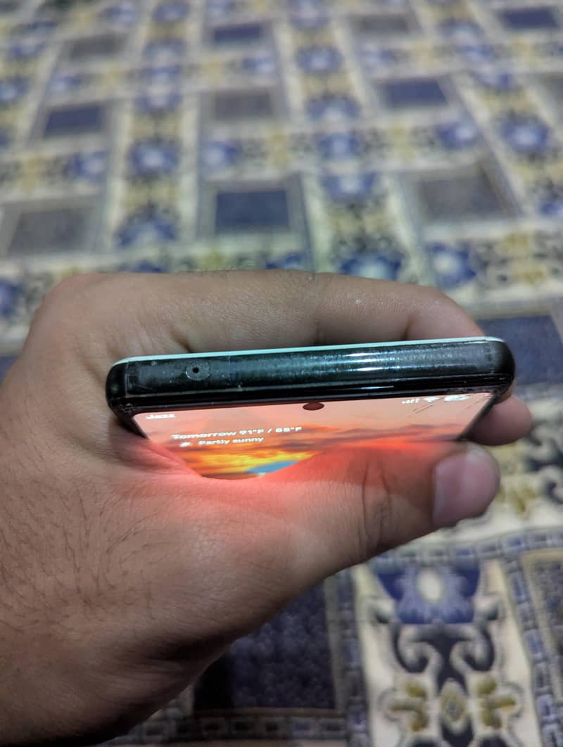 Google Pixel 6a 4