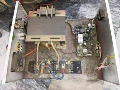 ELECTRO TECH 2000 W.
