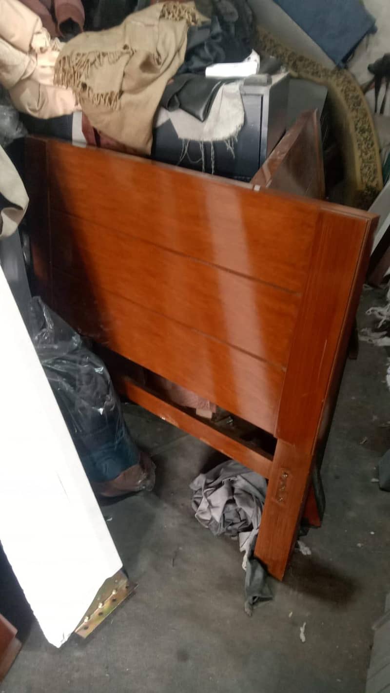 single Bed 10