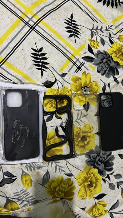 iphone 13 pro max back covers available 10 by 10 condition