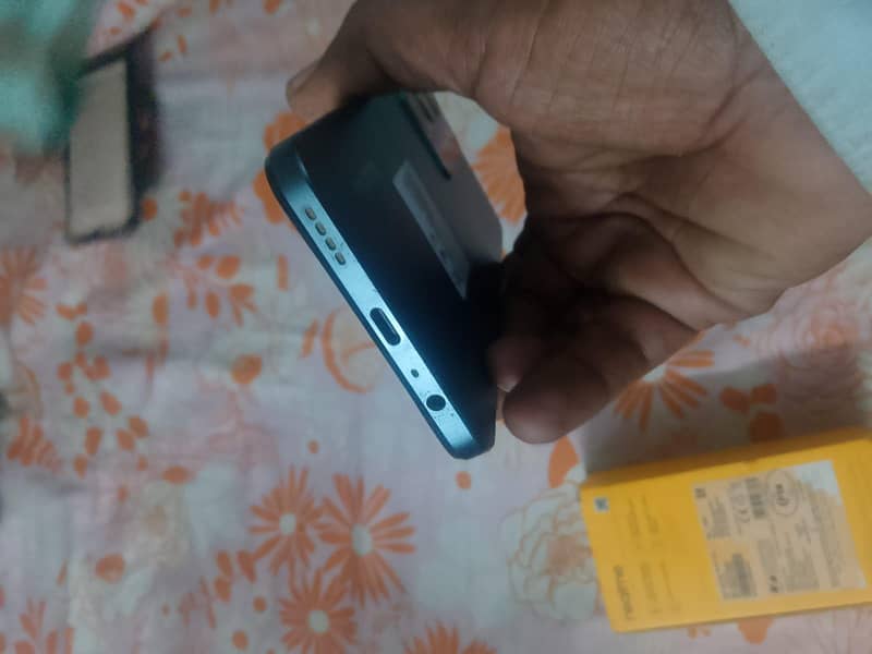 Realme C71 3