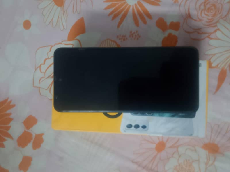 Realme C71 8