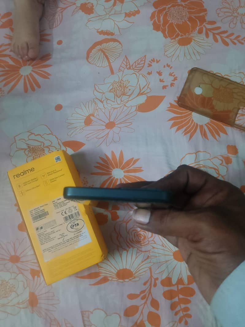 Realme C71 10