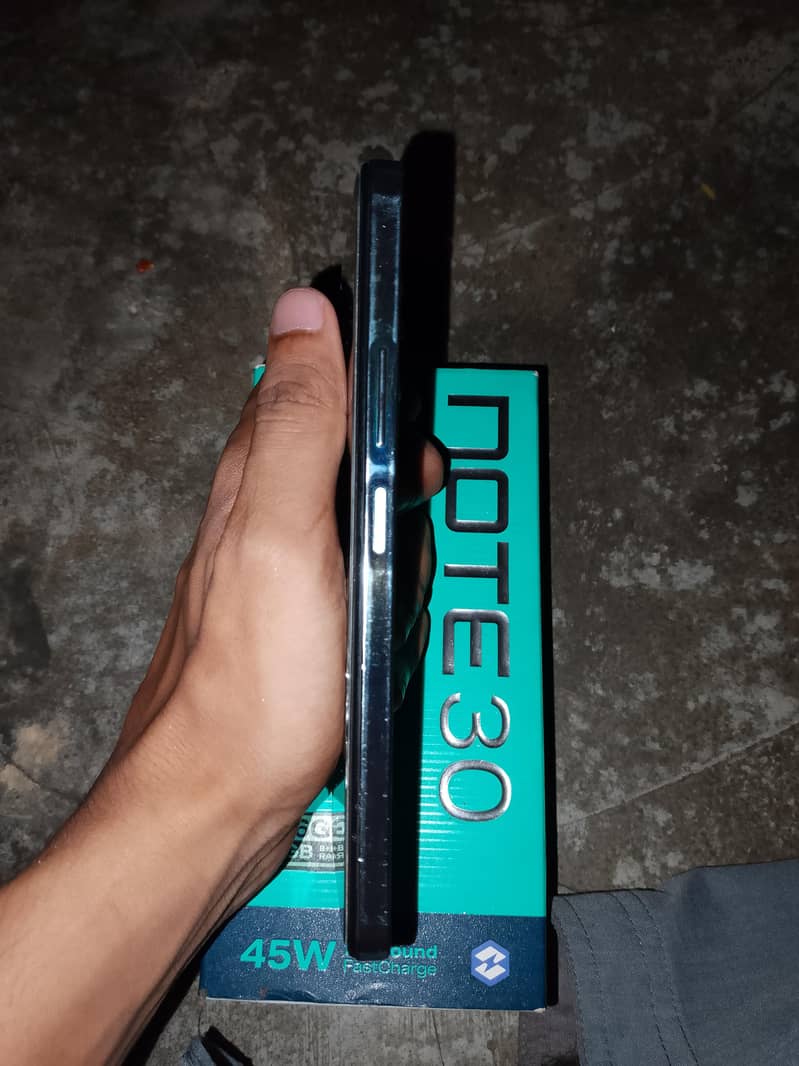 Infinix Note 30 2