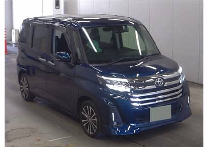 2021 Toyota roomy custom 100% genuine condition