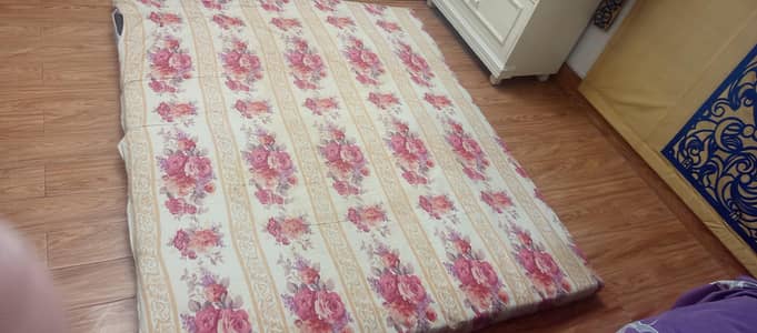 Used Mattress in Excellent Condition – Clean & Comfortable