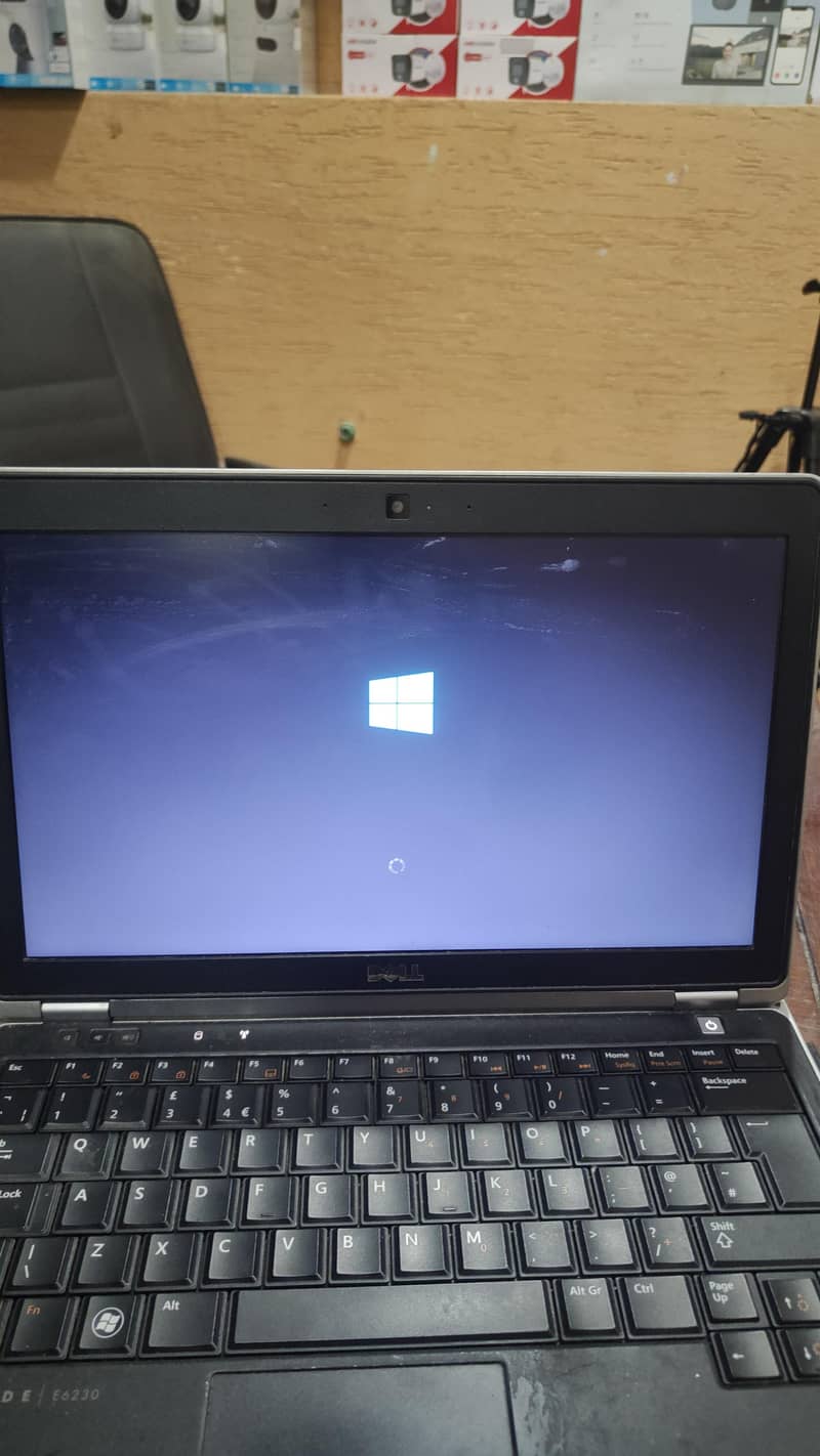 LATITUDE/E6230 8