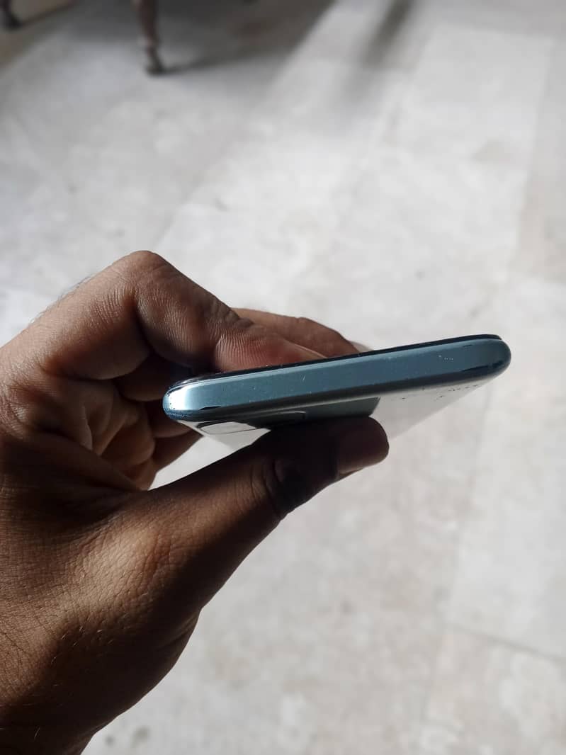 Infinix Hot 10 3