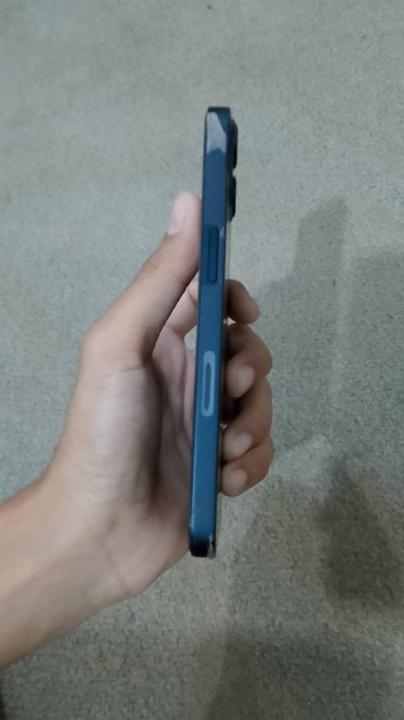 Apple iPhone 13 Warranty Pcs 5