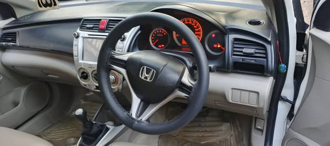 Honda City 1.3 2014