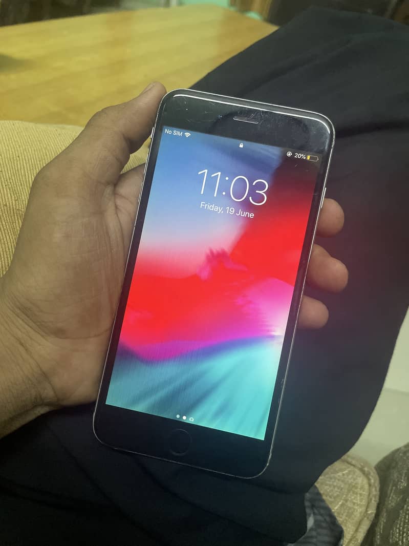 IPhone 6 Plus 1