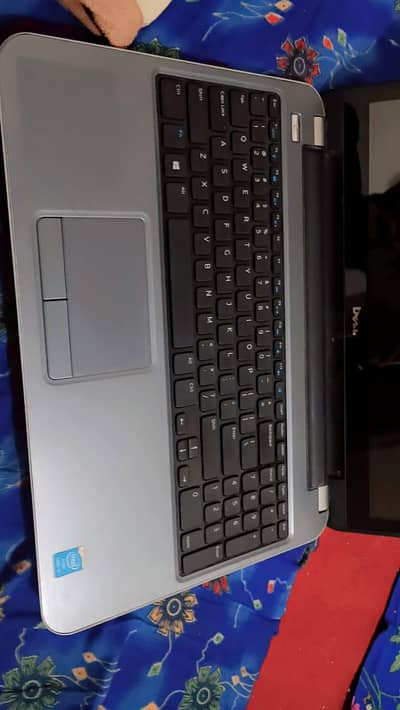  Dell Core i5 (4th Gen) | 8GB RAM | 256GB SSD | Touchscreen