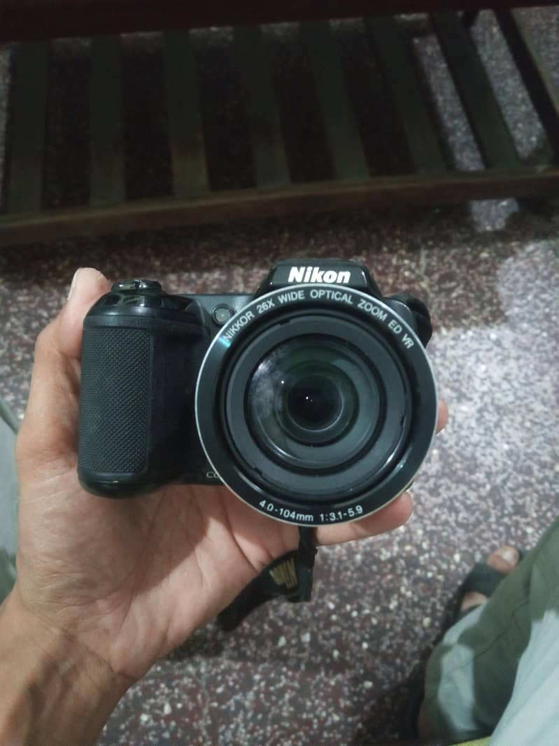 Nikon 5