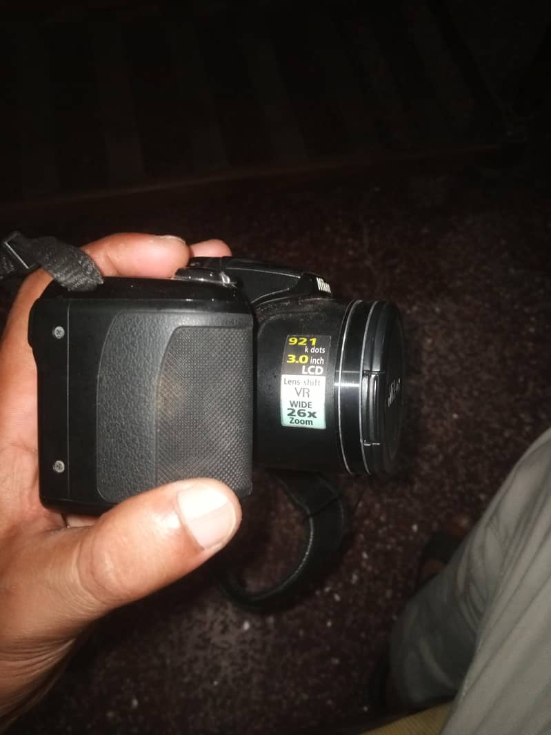 Nikon 7