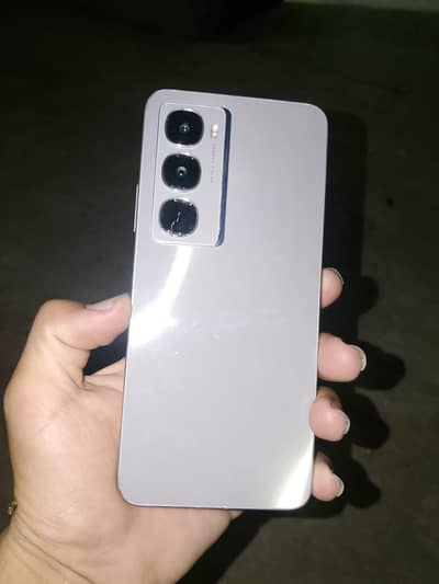 Itel City 100