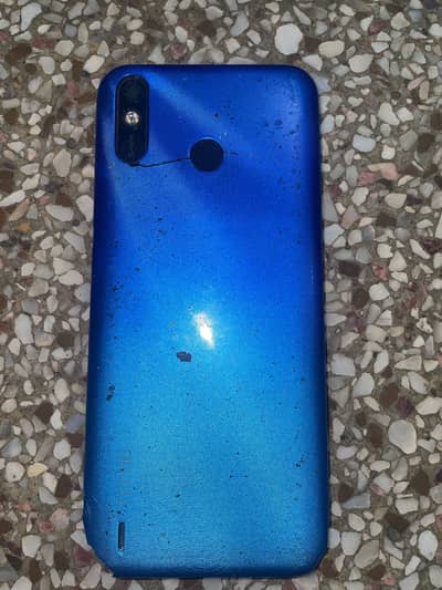Tecno Spark 4