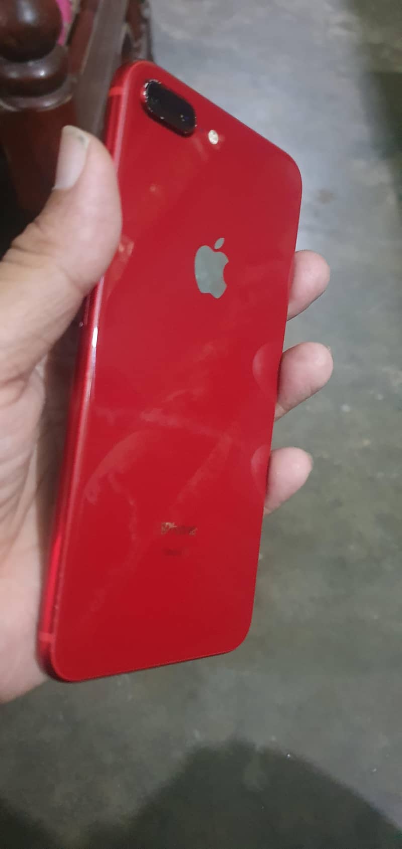 Apple iPhone 8 Plus 0