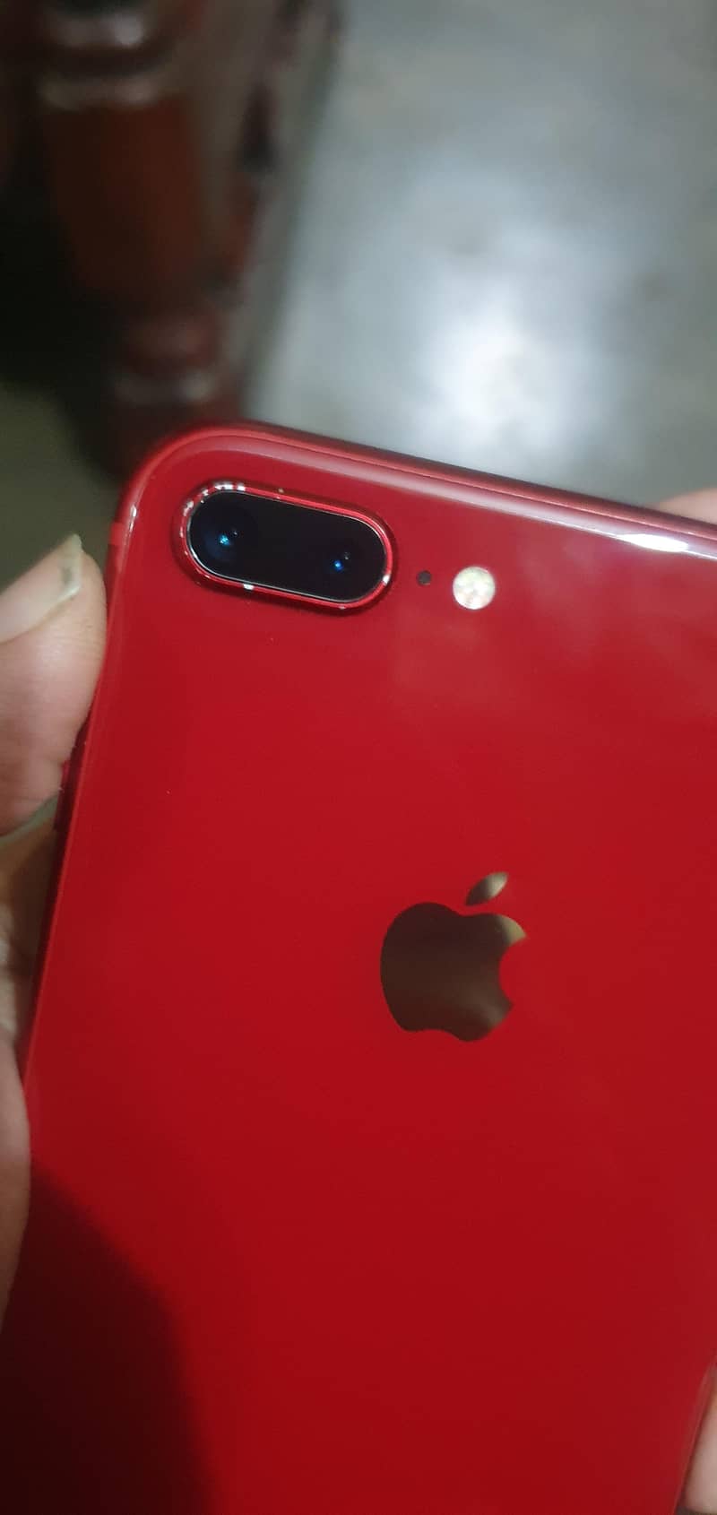 Apple iPhone 8 Plus 1