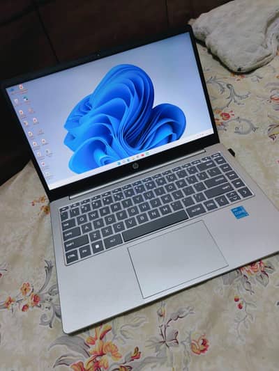 HP elite book premium laptop