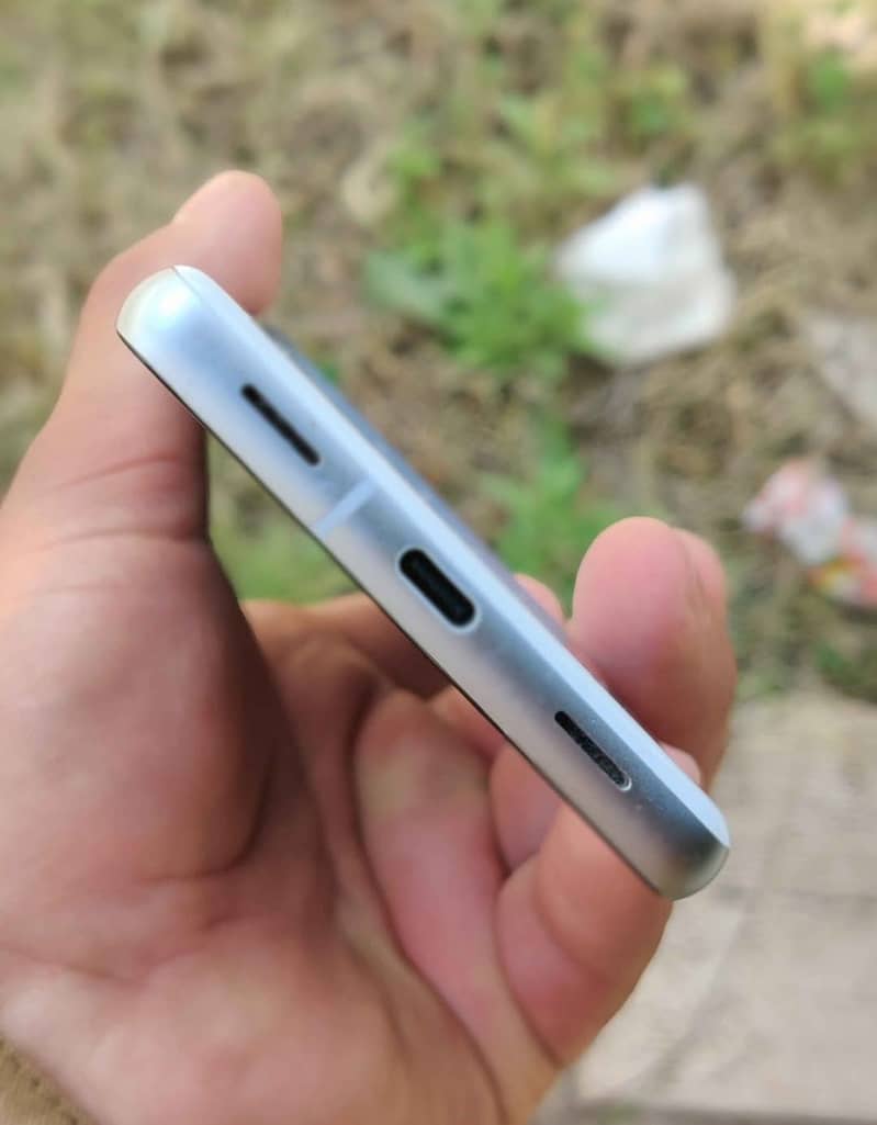 Google Pixel 7 5