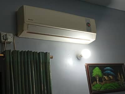 1.5 Ton AC