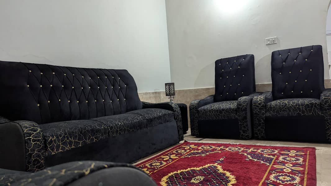 07 SEATER SOFA SET 3