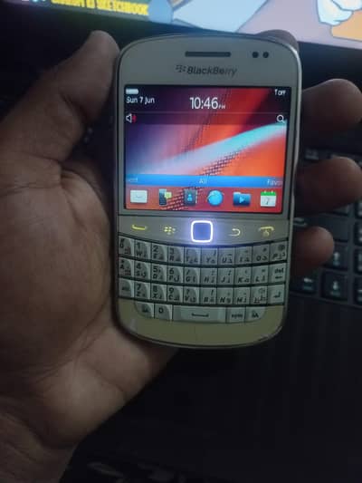 Blackberry bold 9900