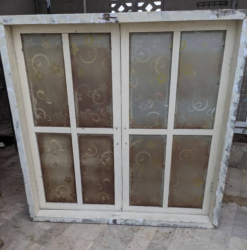 room window کمرے کی کھڑکی 0