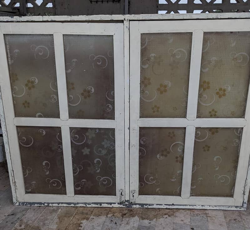 room window کمرے کی کھڑکی 3