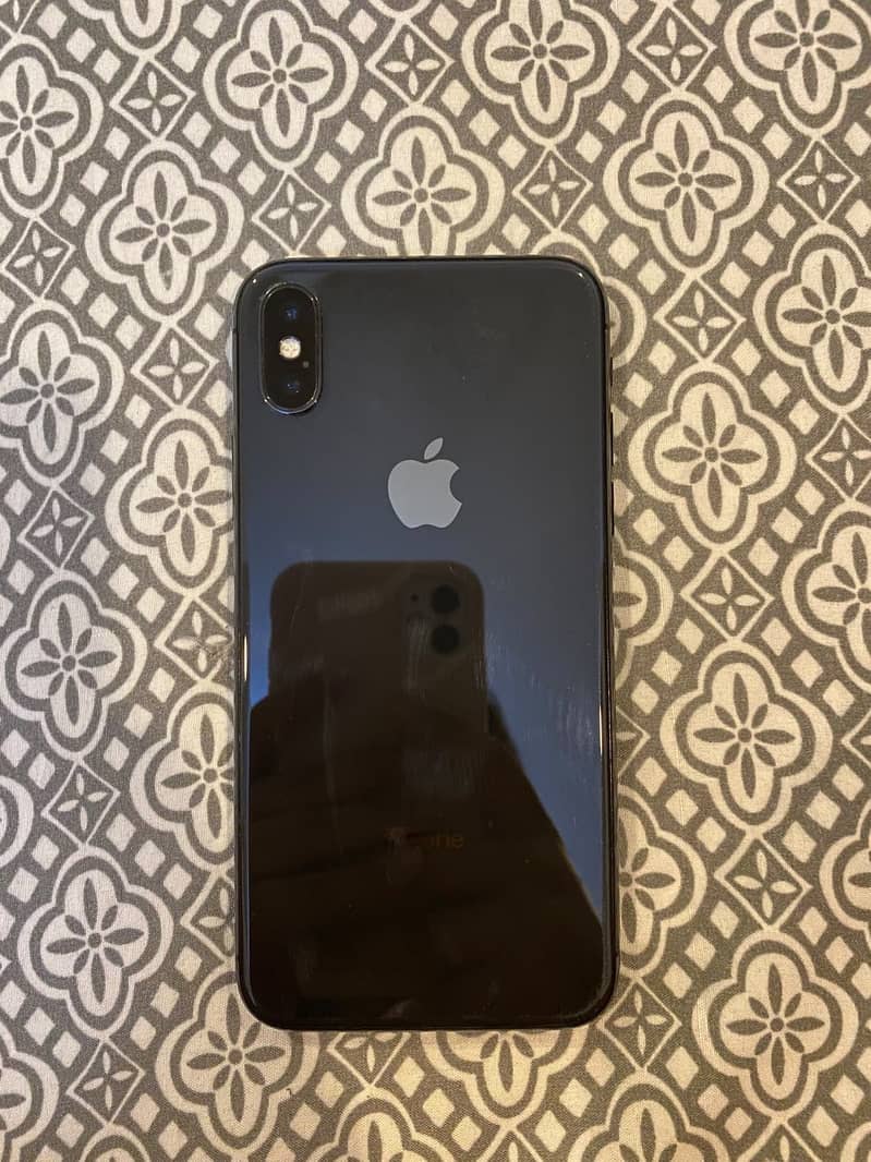 Apple iPhone X 0