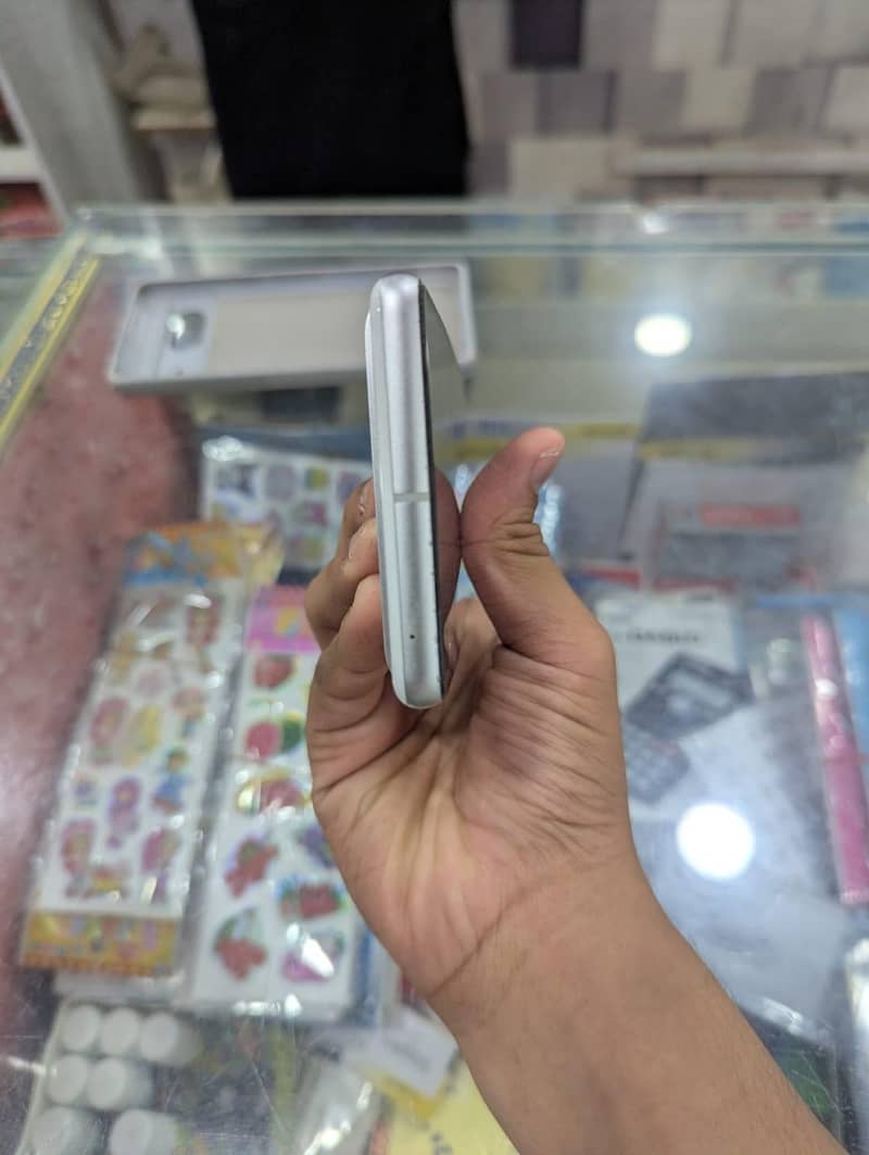 Google Pixel 7 2