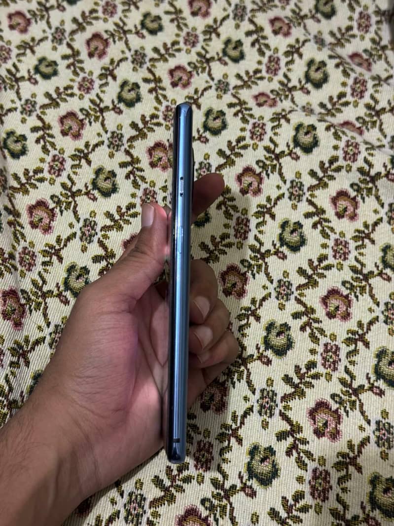 One Plus 7T 1