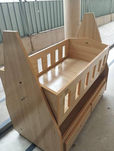 Wooden Baby Cot / Jhoola with Storage Drawers