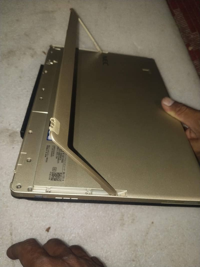 Tablet 4