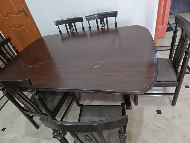 6 seatee Dining Table 1