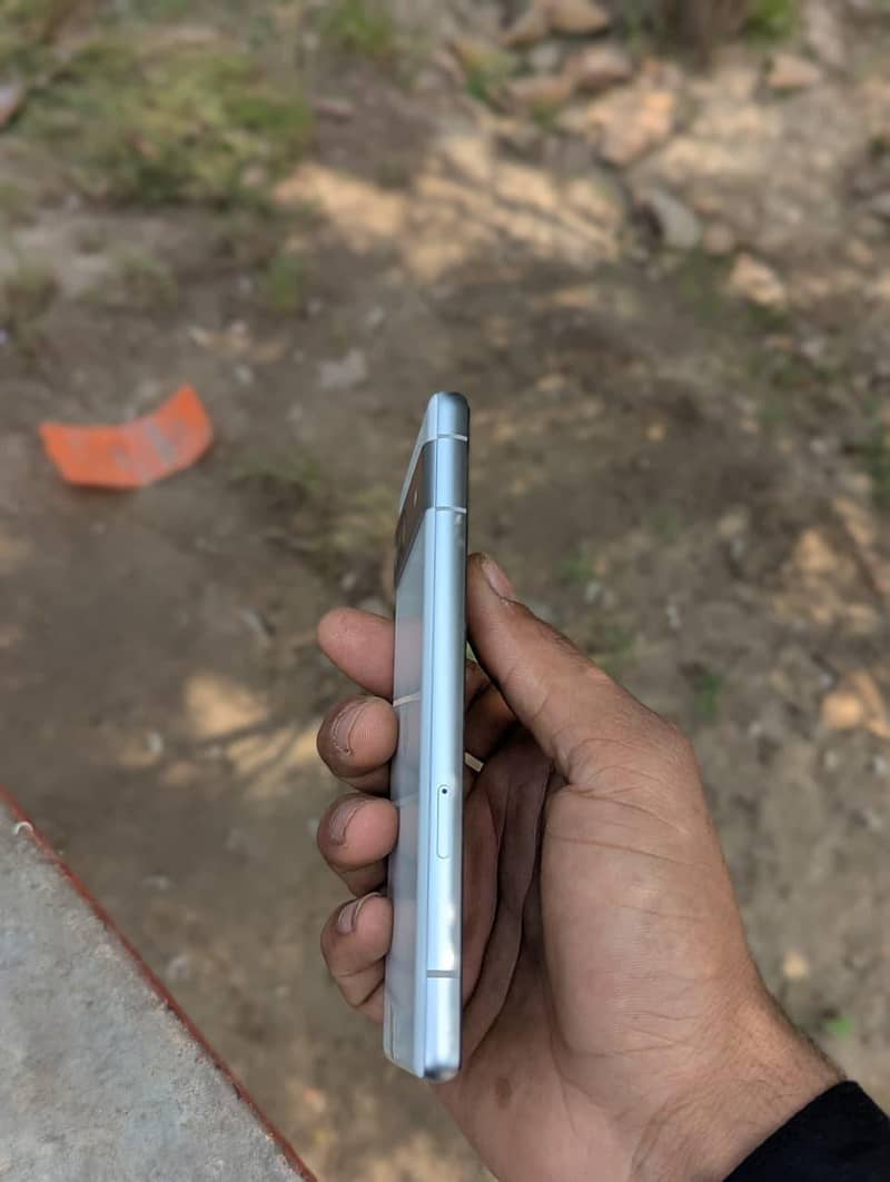 Google Pixel 7a 1