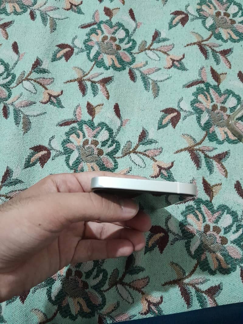 Apple iPhone 12 5