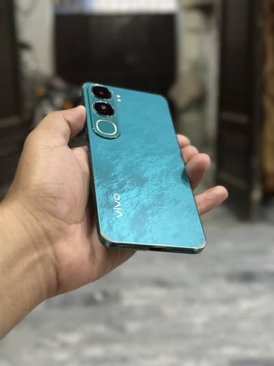 Vivo y200