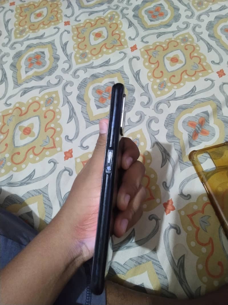 OPPO A52 3