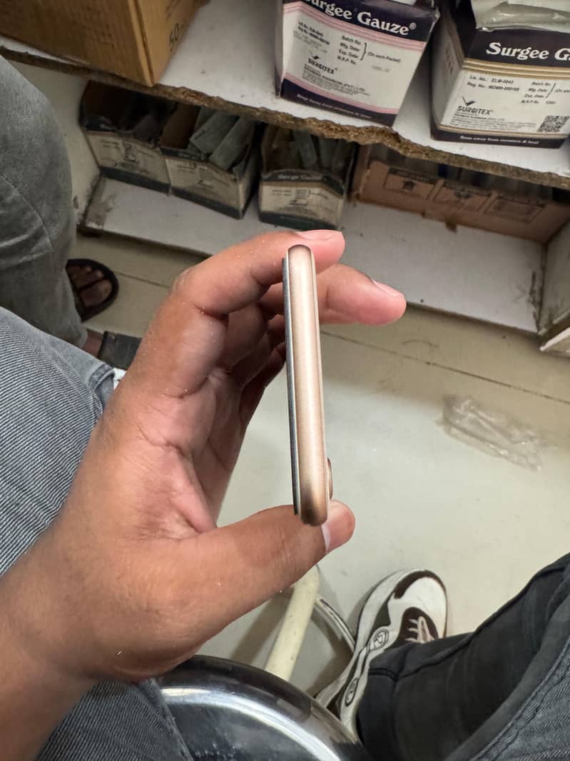 Apple iPhone 8 2