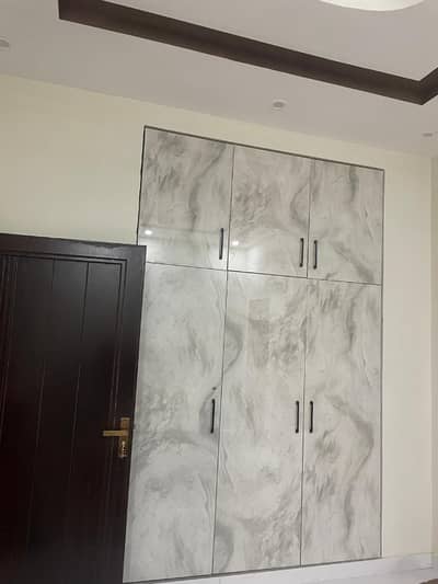 4 MARLA FULL HOUSE FOR RENT IN MILITARY ACCOUNT COLLEGE ROAD LAHORE