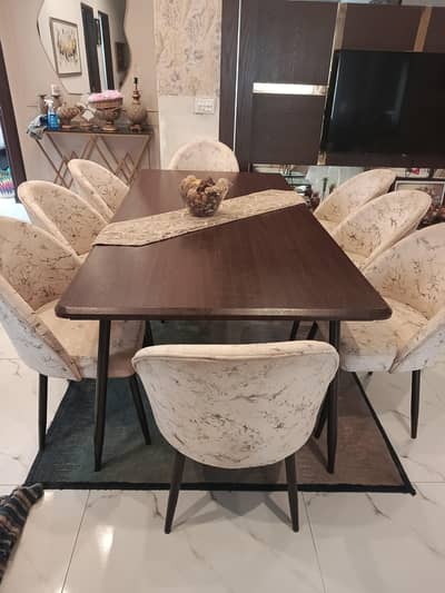 Dining table