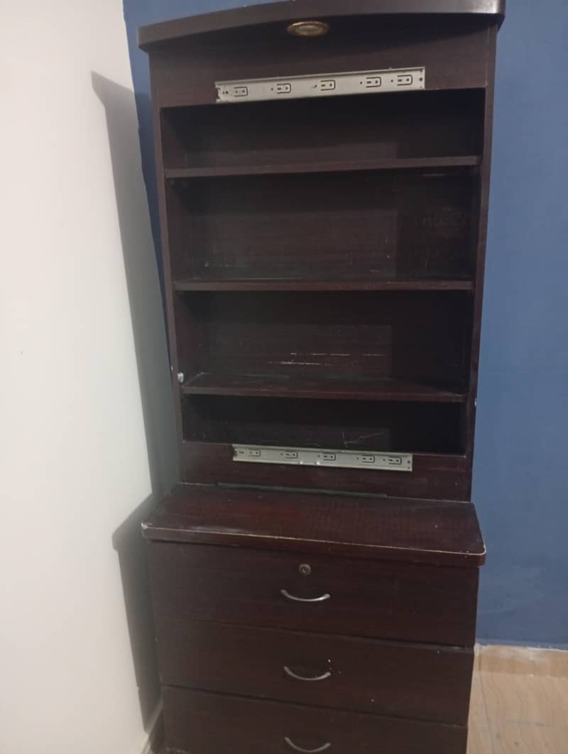 Dressing table 1