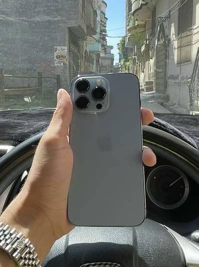 Apple iPhone 13 Pro