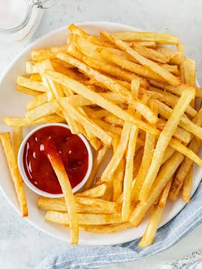 Fries k Kam k liye log chaiye mil k setup lagana hai malir