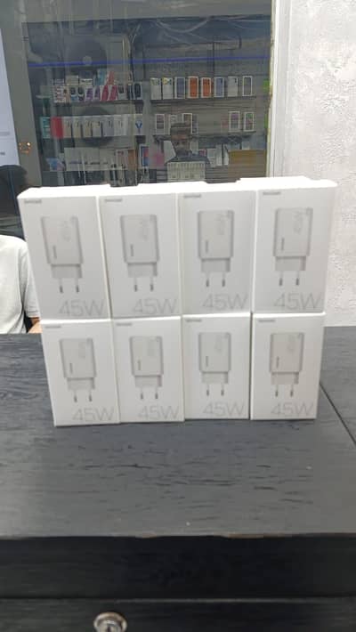 Brand New 100% Orignal Type C to C Beclade 45W Chargers