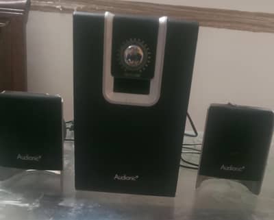 speaker