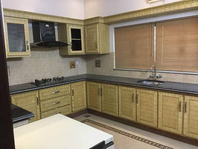 5 MARLA FULL HOUSE FOR RENT IN EDEN BOULEVARD COLLEGE ROAD LAHORE